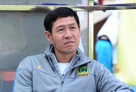 贾秀全及全体成员,贾秀全当了建业几年教练