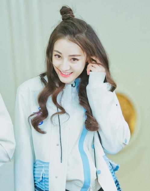 乔欣鹿晗奔跑,鹿晗不接乔欣花球视频