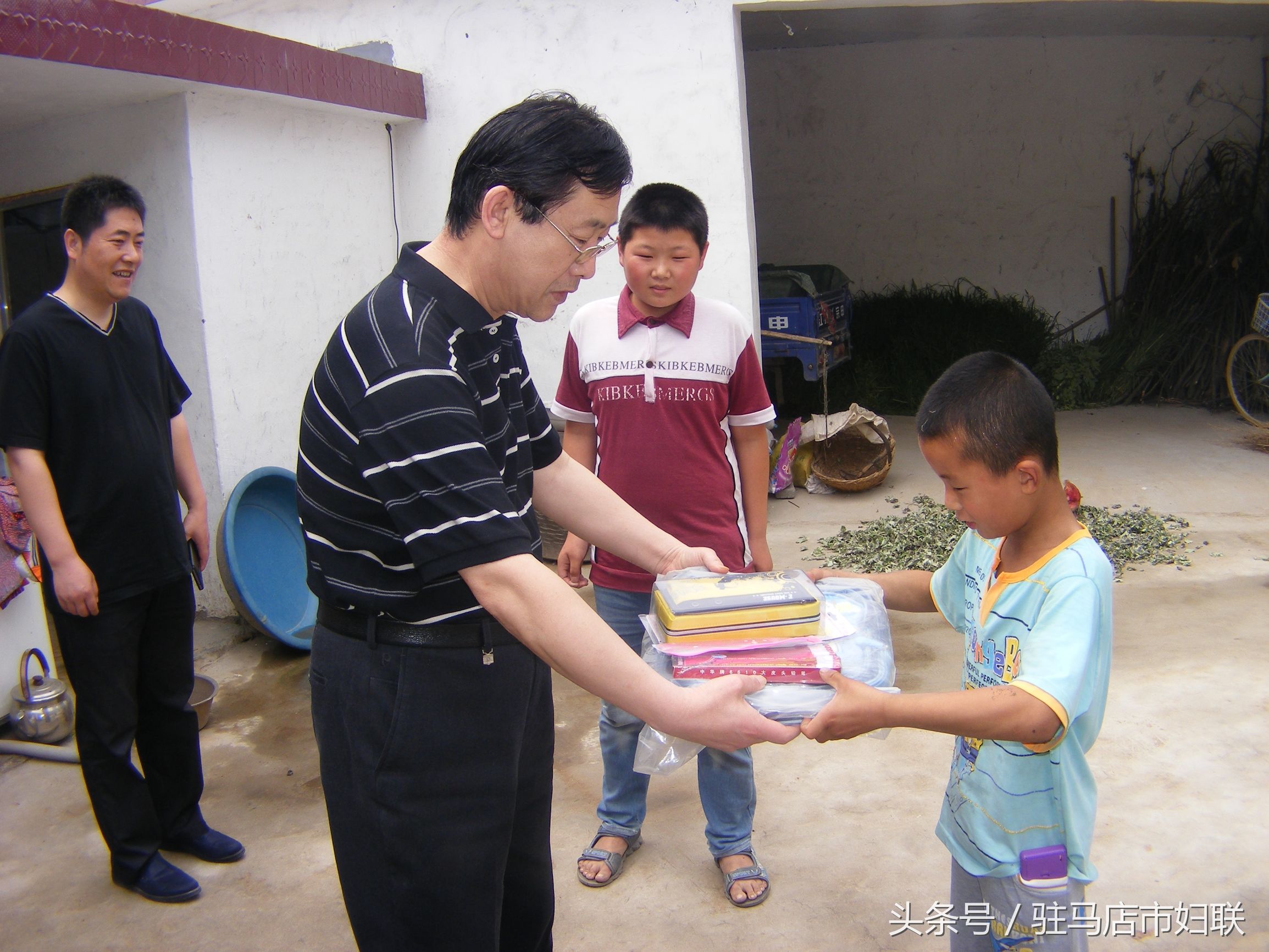 驻马店北京现代庆六一活动,驻马店市十八中六一儿童节表演