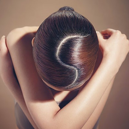 头皮敏感怎么引起的,头皮健康小技巧