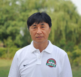 贾秀全及全体成员,贾秀全当了建业几年教练