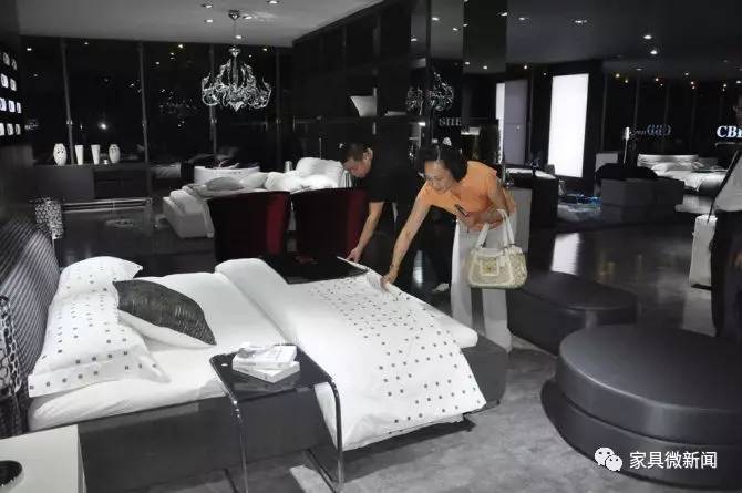 乳胶床垫骗局100元,乳胶床垫几百块钱是真货吗