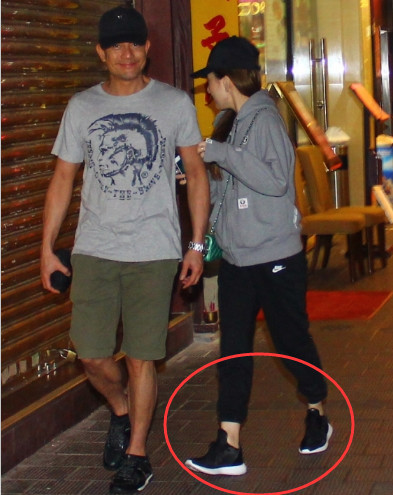 方媛老是被嘲用高仿产品嫁给郭富城后终于用上最新款奢侈包