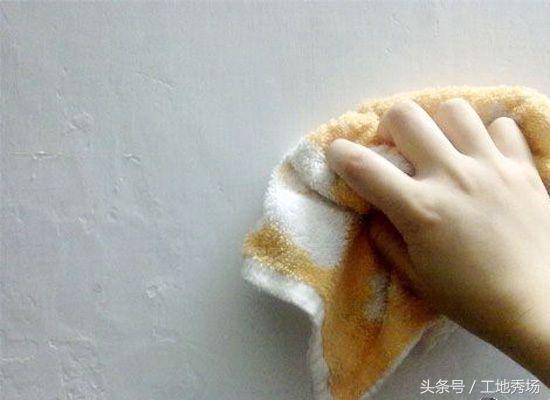 家里乳胶漆脏了怎么重新刷,弄脏了乳胶漆墙面怎么清洁
