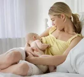 「桐妈原创」讲真，乳腺炎了到底能不能喂奶了？