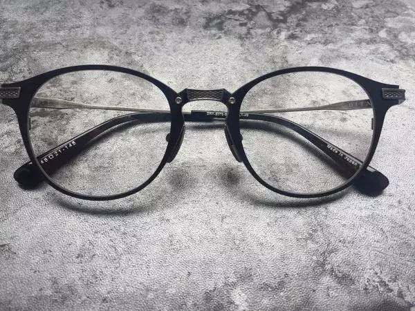 目前十大最好的眼镜品牌,日常好看的平价眼镜品牌