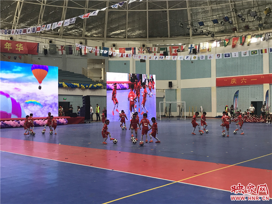 庆祝六一之足球嘉年华,幼儿园六一足球嘉年华