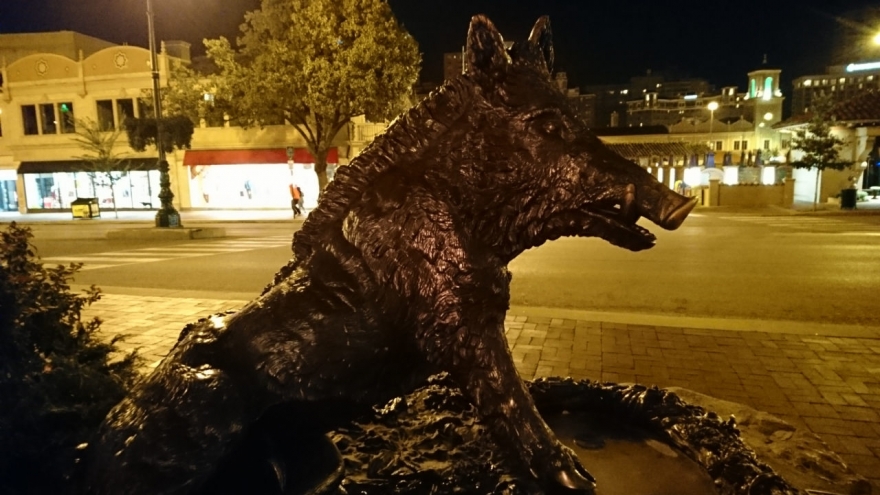 索尼xperia1iii对比三星s21u,小内存