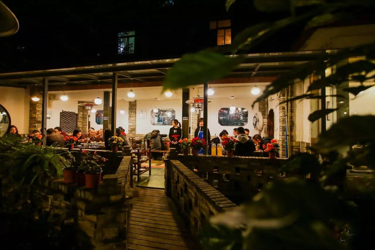 闈欒哀灏忛櫌涓村畨,闈欒哀灏忛櫌鏄嗘槑