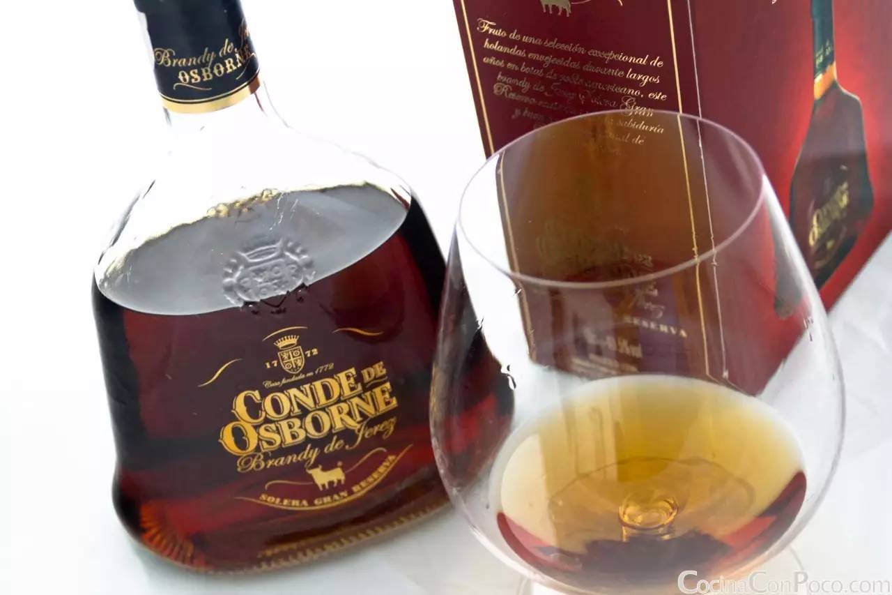 这只旷野露JJ黑牛是如何逆袭成西班牙文化符号的？认识板鸭圣斗牛