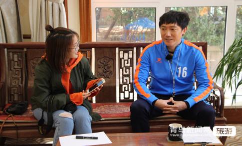 曲波青训与嗨球少年比赛,青岛追风少年曲波