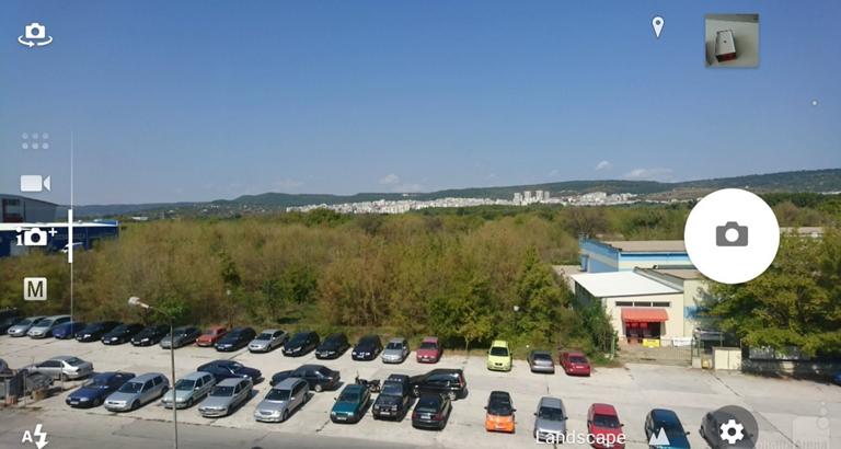 索尼xperia1iii对比三星s21u,小内存