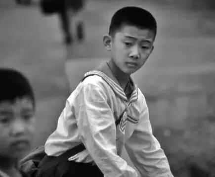 80后小时候穿过的经典服装,80后小时候的旧衣服