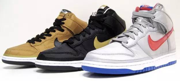 21世纪头十年至尊鞋王NikeDunkSB