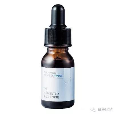 脸敏感泛红冒痘怎么解决 (春季脸干爆皮起痘)