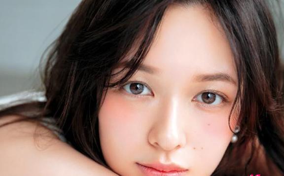 小孩用吃饺子的醋洗脸脸会变白吗,用什么洗脸能让脸变白