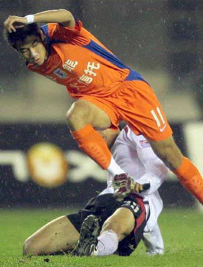 重温峥嵘岁月感悟百年沧桑,山东鲁能泰山2006夺冠现场