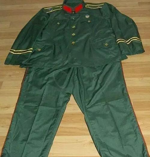 80后小时候穿过的经典服装,80后小时候的旧衣服