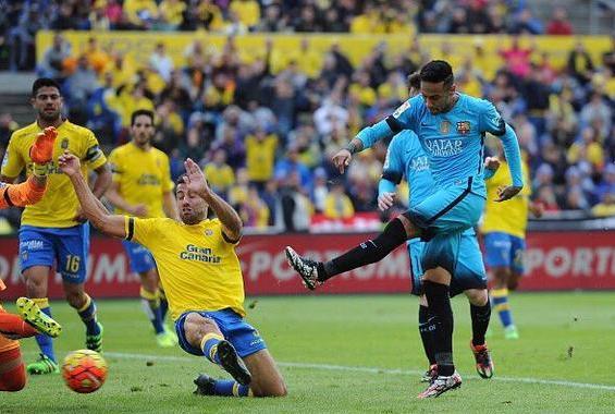 巴萨各个球员评价c罗,c罗对巴萨的球员