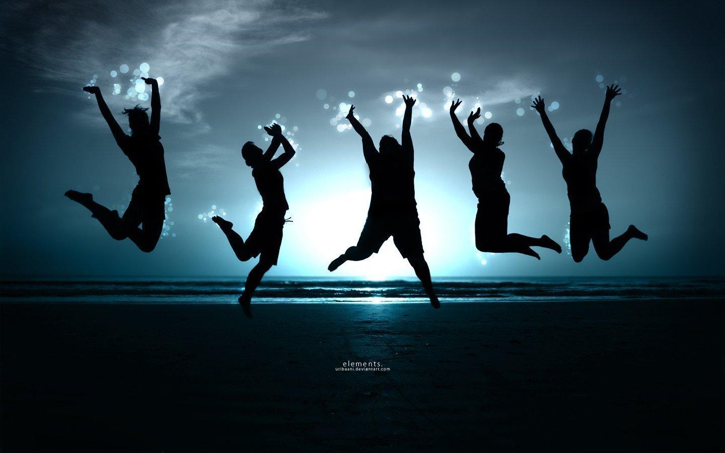 20岁少女迷恋男人的脚成瘾，没想到遇到前男友，结果发生了这事