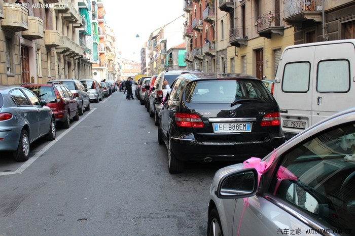 国外婚车租赁价格表 (国外结婚租婚车吗)