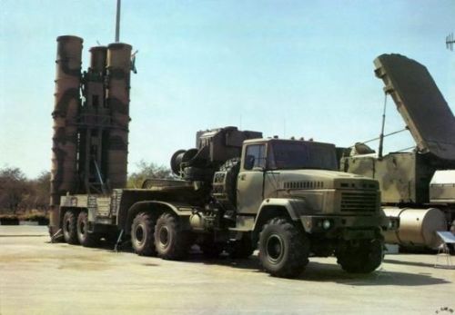 从中俄军事贸易看我国都买了些什么*器武**