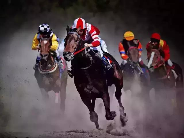 香港教授创业,香港教授的投资策略