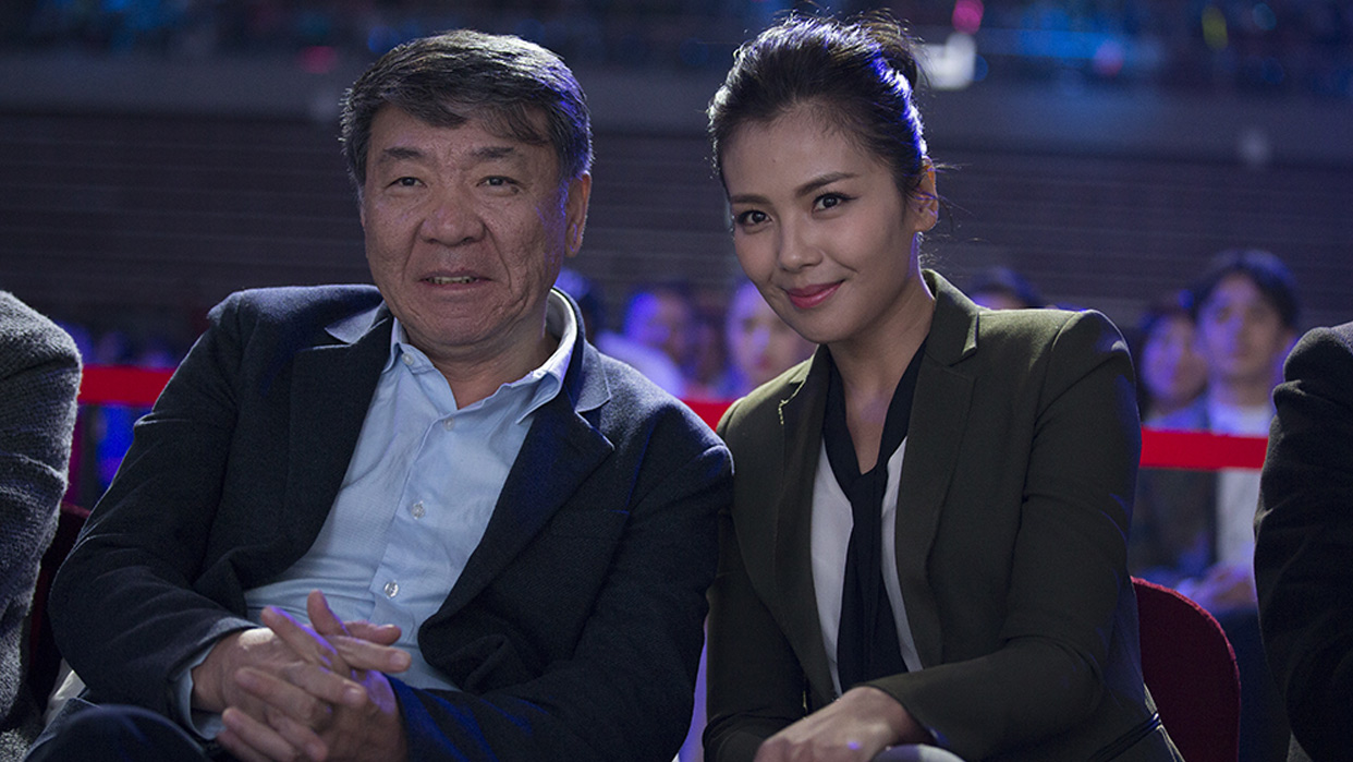 这个科技圈男人只唱了一首歌就让亿万人沉默韩红盛一伦只是陪衬