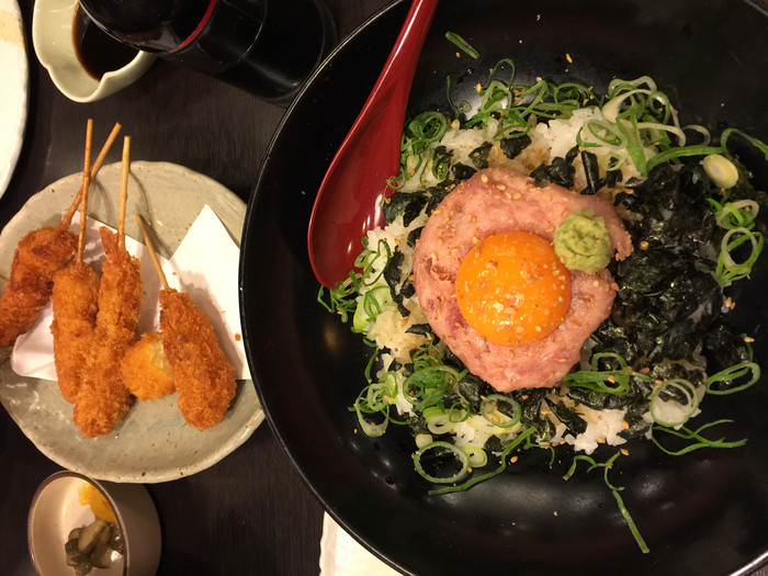 日本的冬天仍然色彩残暴,冬季日本的冰雪阳光