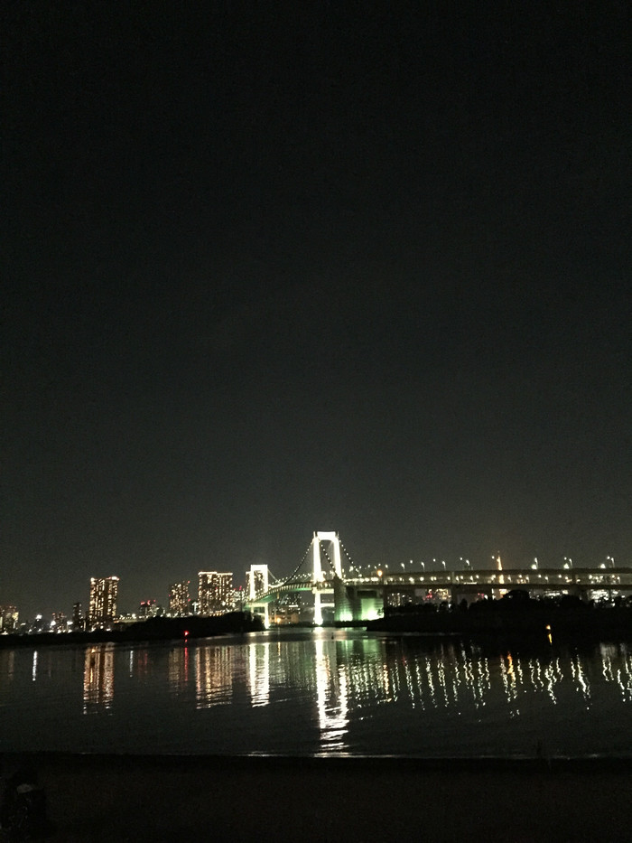 日本的冬天仍然色彩残暴,冬季日本的冰雪阳光