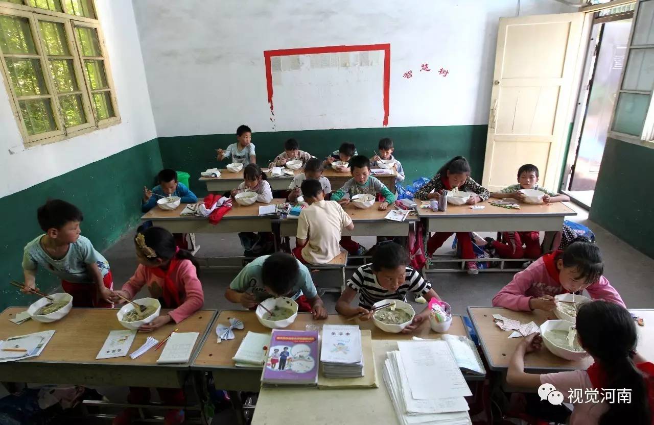 山娃足球名宿,山娃足球小学简介