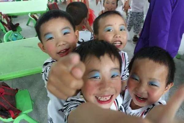 化六一儿童节的妆,儿童节化什么样的妆比较好