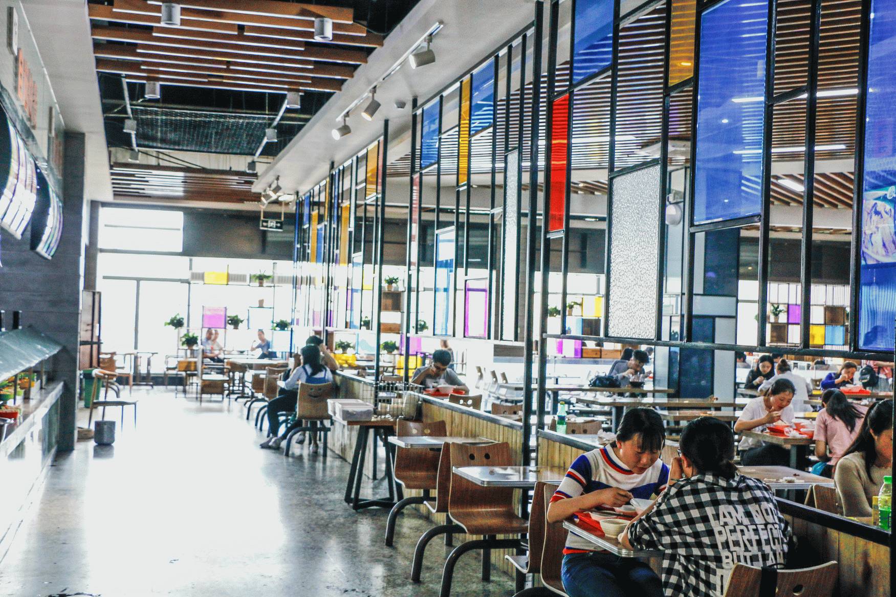 说来惭愧，我的大学不过就是成都所有高校中最好吃的！