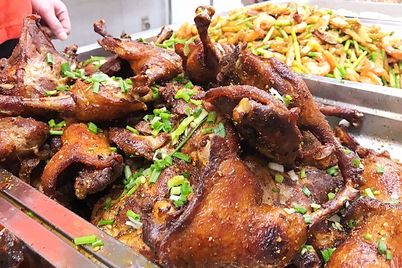 说来惭愧，我的大学不过就是成都所有高校中最好吃的！