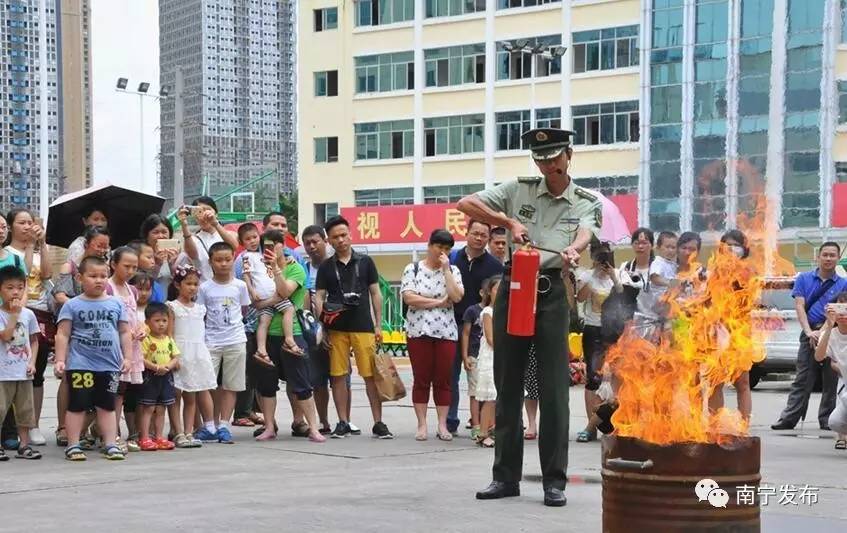 给网友的一封信,南宁市民的一封信