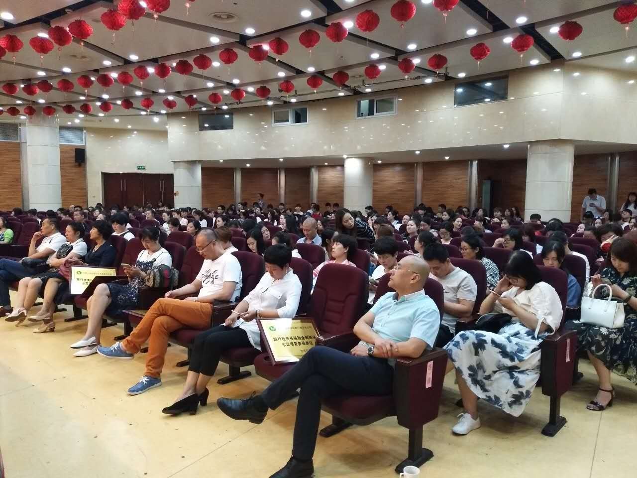 最新导游证ic卡,导游证什么时候停止缴费