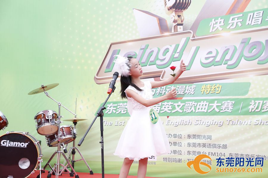 100名少儿组选手争夺十张决赛门票