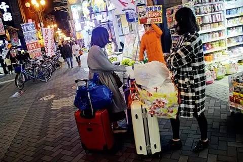 经典传奇巨人的烦恼,微信巨人封面