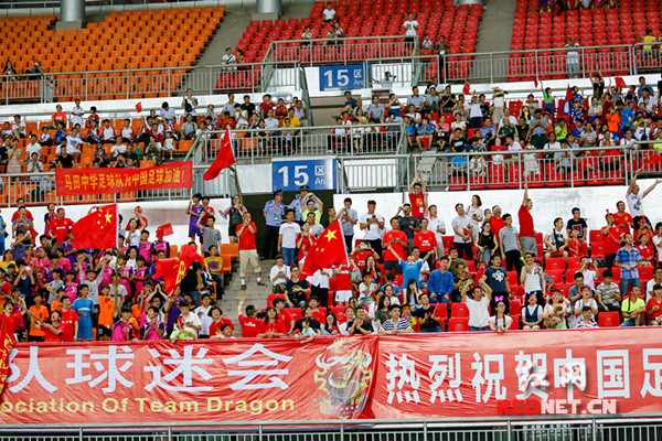 中国U22男足3:2战胜乌兹别克斯坦U22男足