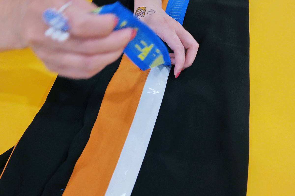 贫穷使人进步,贫穷使人进步后面一句