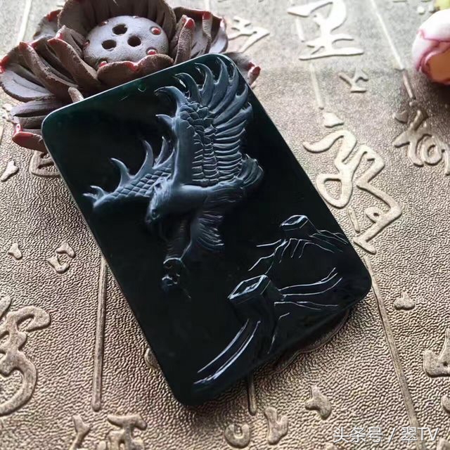 假如把翡翠市场当做英雄联盟战场，作者脑洞简直太大了！