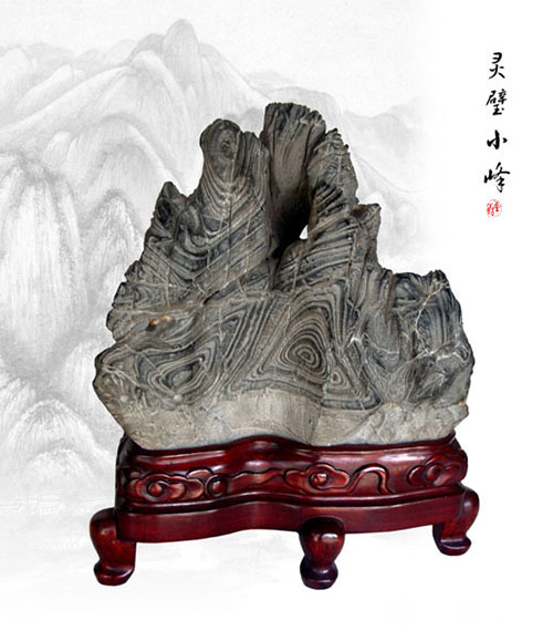 此石几十年来价格一直很高，要个带洞或象形更是高的要命