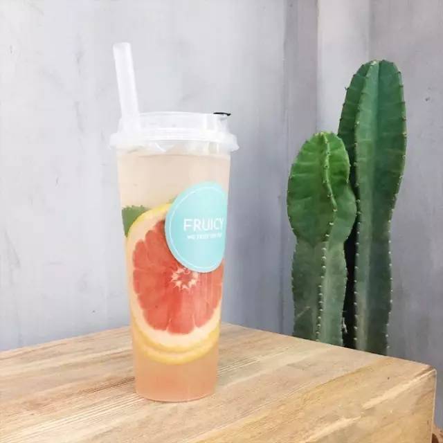 水果茶火了，才不是切片柠檬放颗草莓这么简单，收好这份实用手册