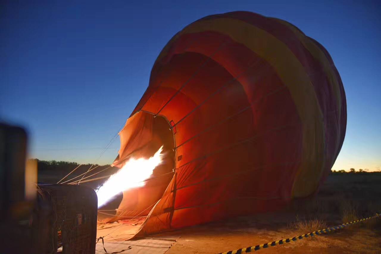 北石：这个由一群流放者建立的国家如今居然这么发达和美丽