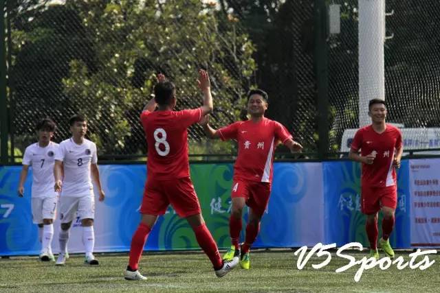 草根选手也能踏上全运会赛场,草根足球队夺联赛冠军