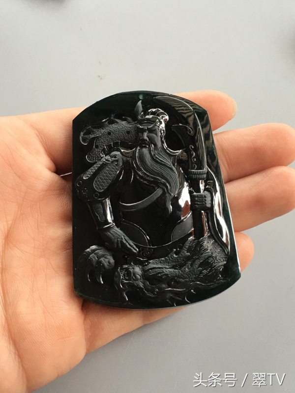 假如把翡翠市场当做英雄联盟战场，作者脑洞简直太大了！