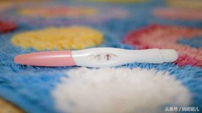 验孕棒一深一浅应该关注什么,验孕棒出现一深一浅不要惊慌