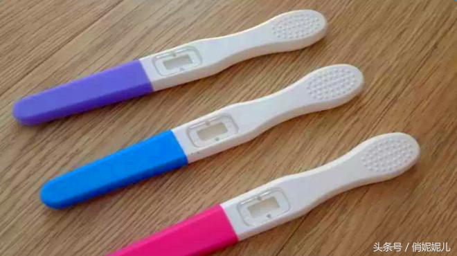 验孕棒一深一浅应该关注什么,验孕棒出现一深一浅不要惊慌