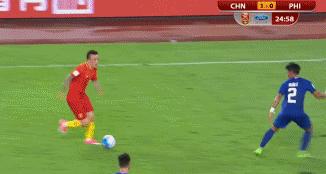 热身赛邓涵文“梅开二度”中国男足8-1菲律宾