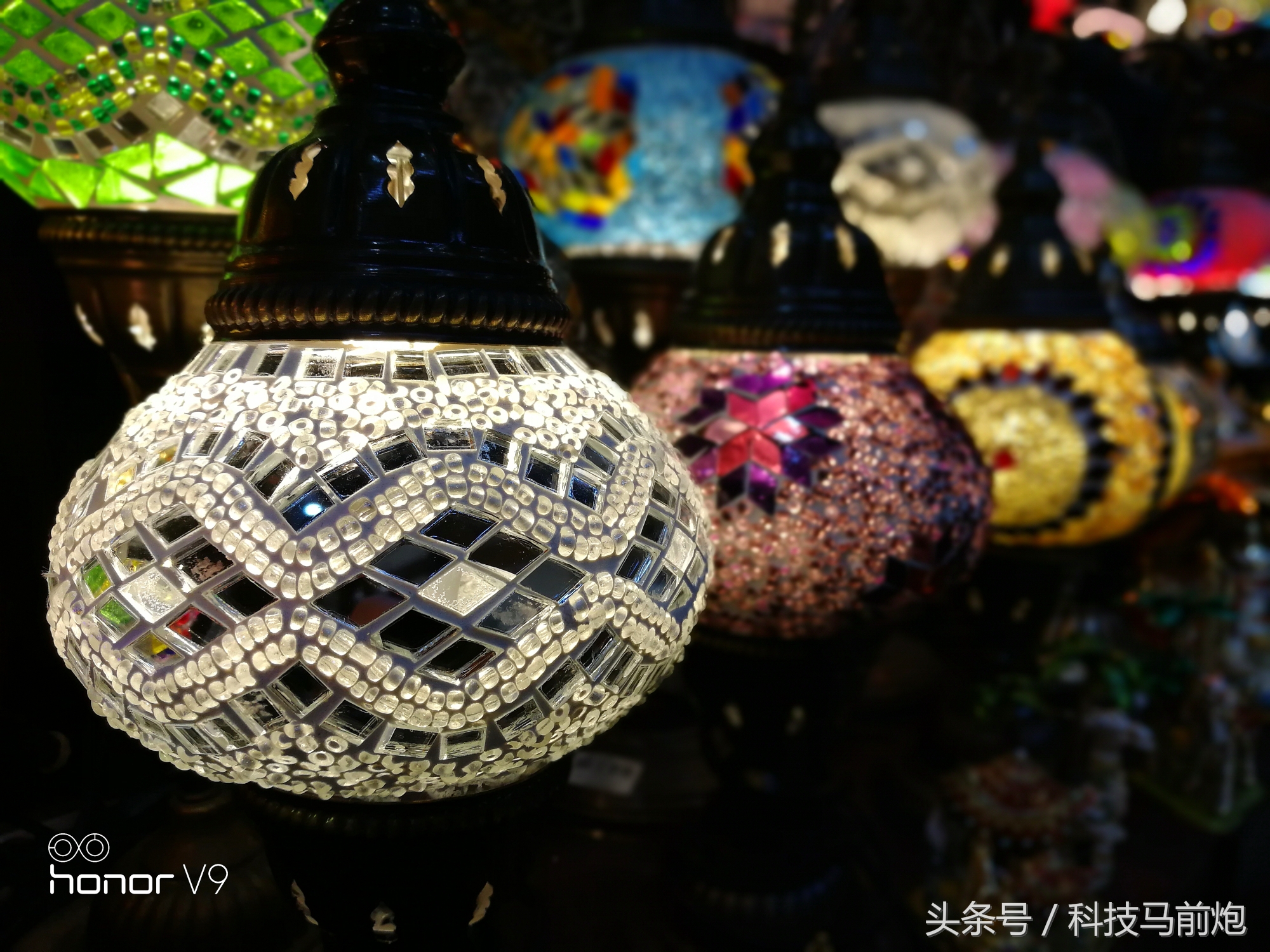 见证沙漠奇迹之美，带着荣耀V9开启迪拜奇遇记